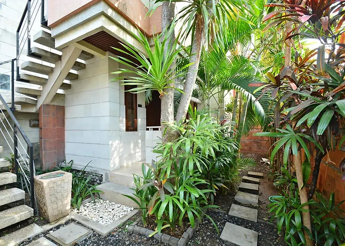 Taman Ayu Town House Apartahotel Legian