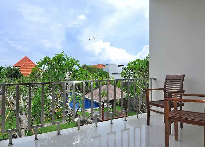 Taman Ayu Town House 3*